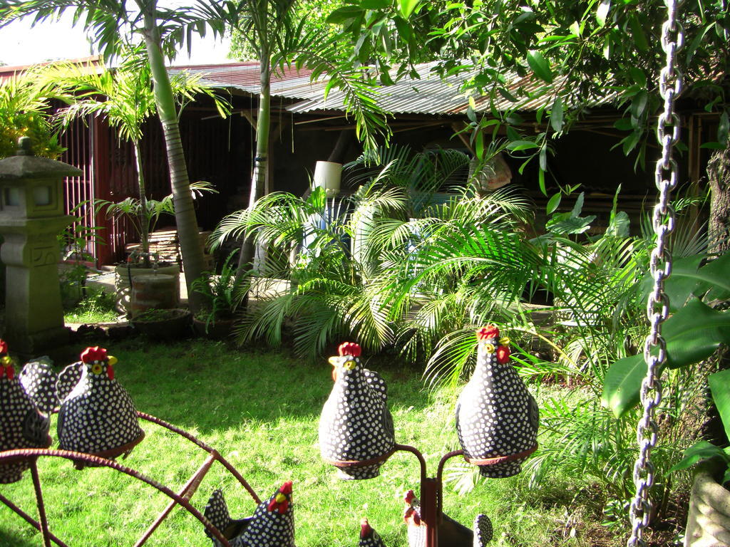 Charly'S Guest House Granada Exterior photo
