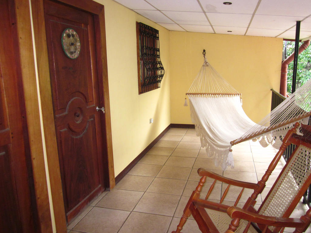 Charly'S Guest House Granada Room photo